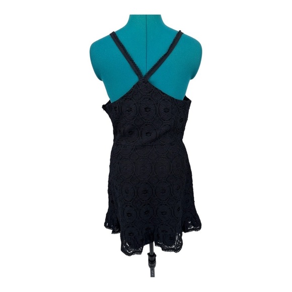 Betsey Johnson LACE SHORT FIT & FLARE DRESS NWOT - Picture 3 of 8